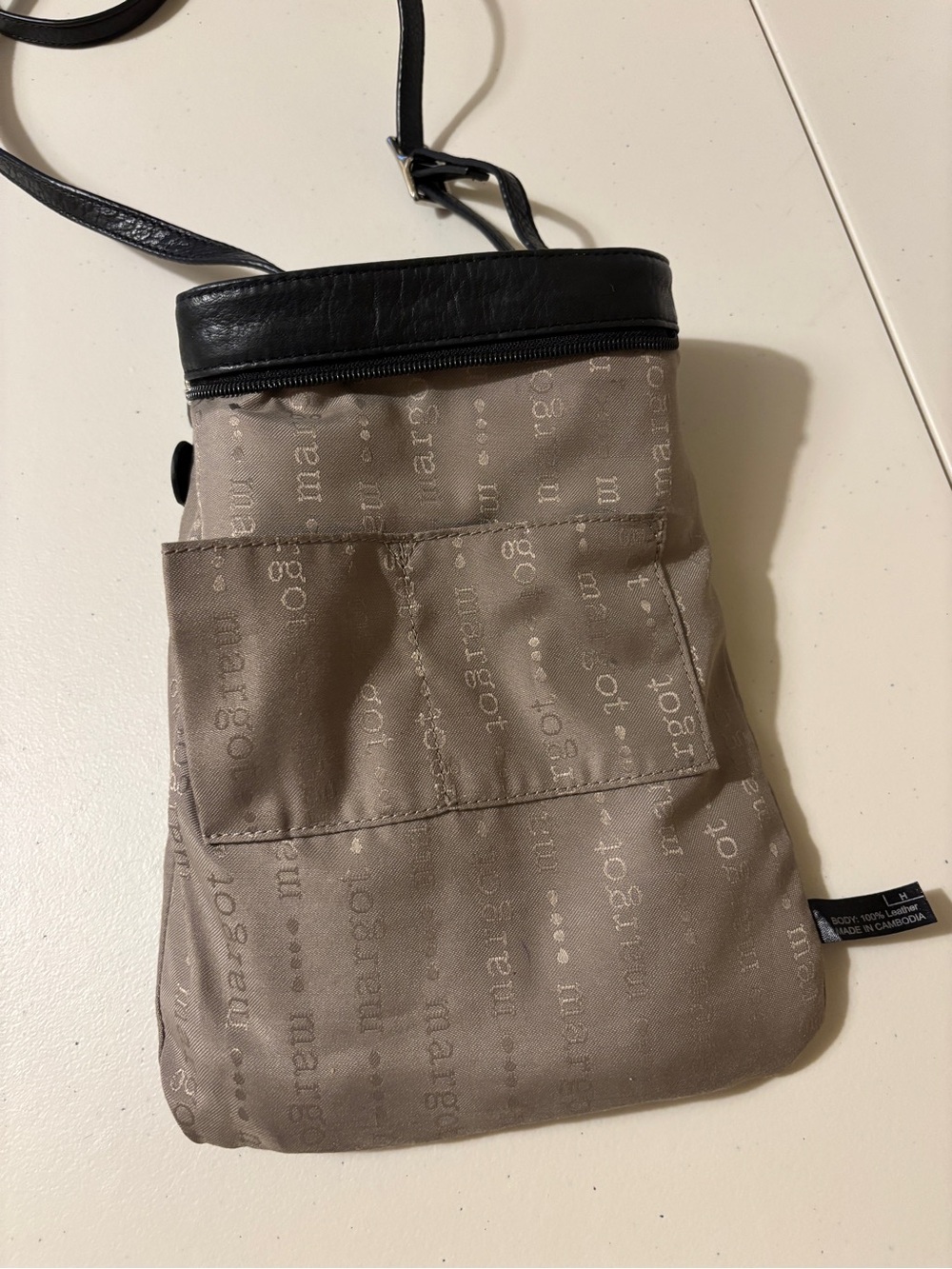 Margot Radley Crossbody Black Pebbled Leather Slim 90s Minimalist 7 Pockets - Picture 13 of 14